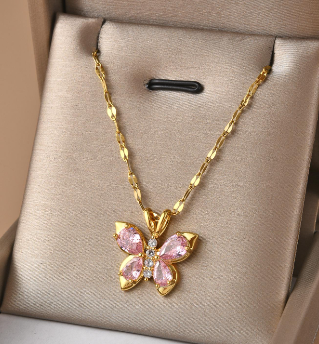 Pinky Fly necklace