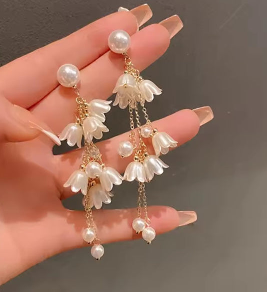 Pearl long tassels