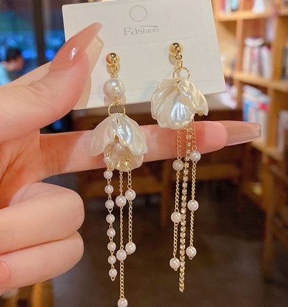 Pearl Tassels