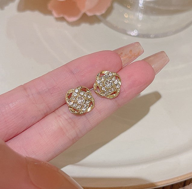 Cozy Studs